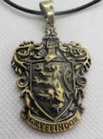 Hogwarts House Crest Necklace / Ketting