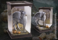 Harry Potter:  Magical Creatures  Diorama - Buckbeak