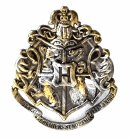 Harry Potter Hogwarts Crest Pin Badge Noble Collection