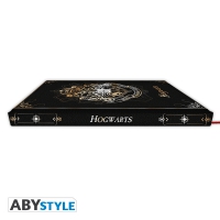Harry Potter: Hogwarts Crest (Black / Zwart)Premium A5 Notebook / Notitieboek
