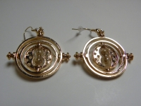 Time Turner Earrings Gold / Tijdsverdrijver Oorbellen Goud